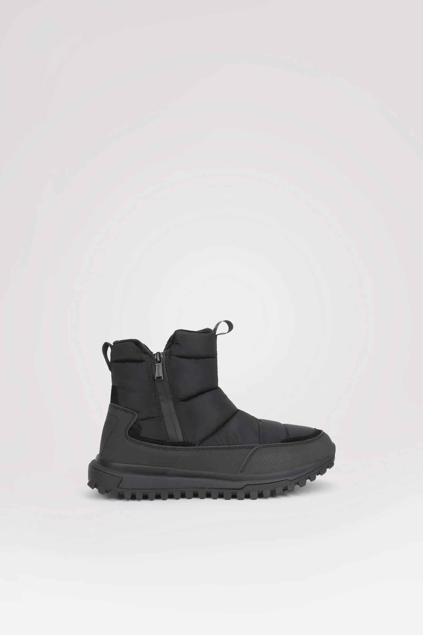 FRANKY MEN'S DOUBLE ZIP SNEAKER BOOT (No Ice Grips)